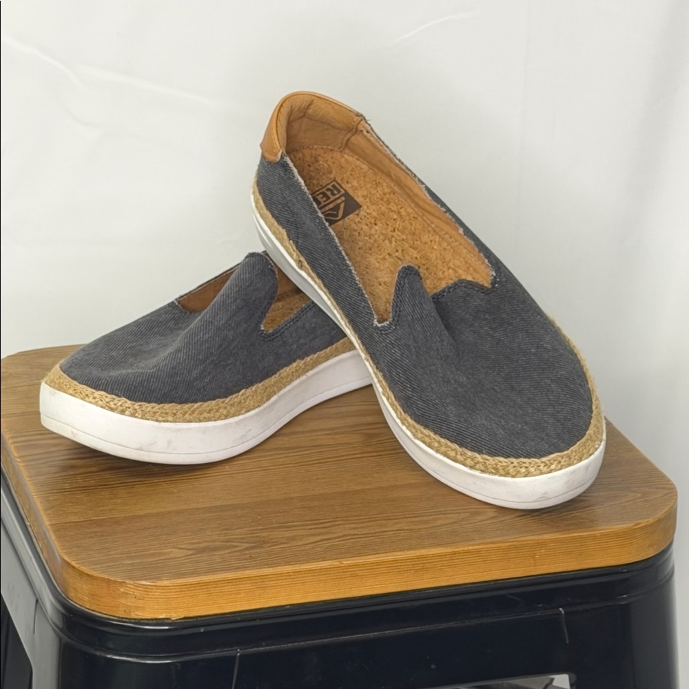 Reef Gray Slip-On Shoes with Cork Insoles